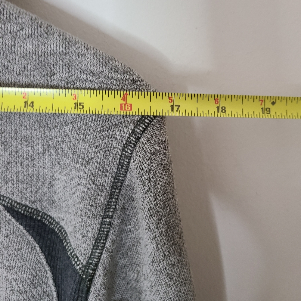 Lululemon On The Daily Hoodie in Heathered Black/Heathered Dark Grey Sz 2 Small - Picture 14 of 15